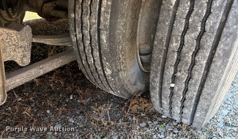 image for item DY8238 1999 Holden HLB25 drop deck equipment trailer