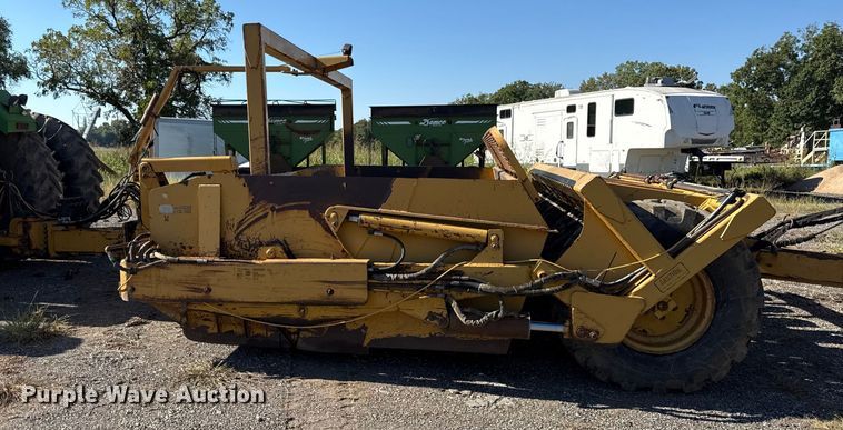 image for item DY8241 (2) Reynolds pull type scrapers