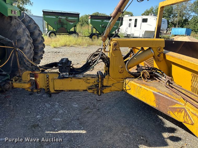 image for item DY8241 (2) Reynolds pull type scrapers