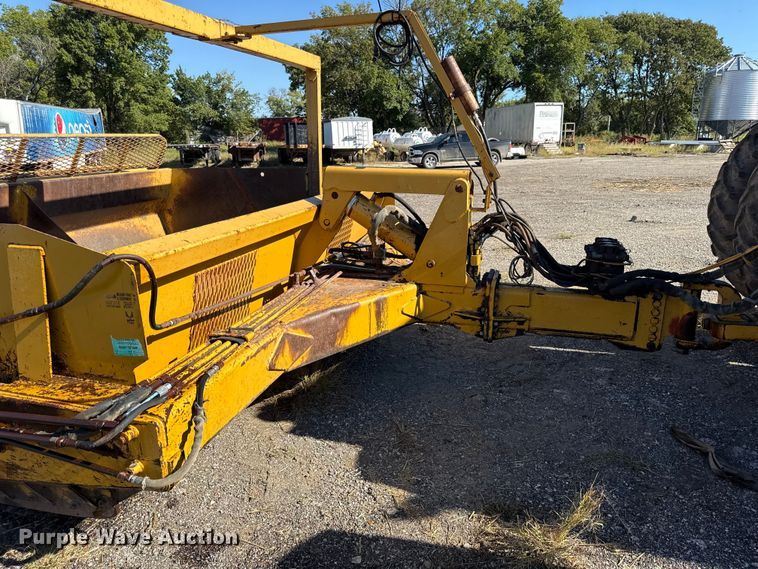 image for item DY8241 (2) Reynolds pull type scrapers