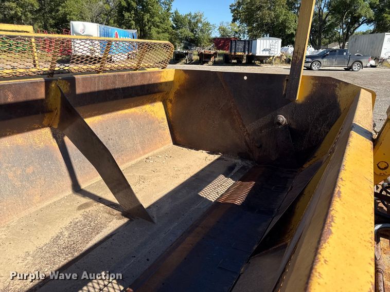 image for item DY8241 (2) Reynolds pull type scrapers