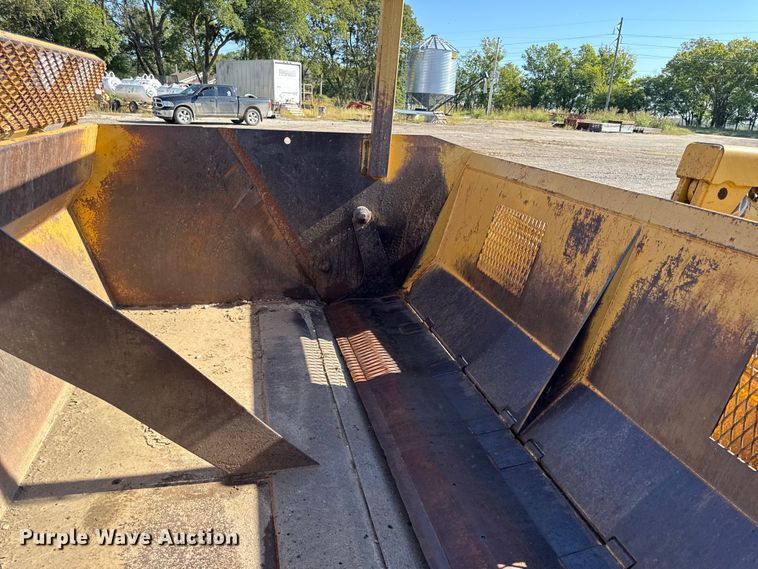 image for item DY8241 (2) Reynolds pull type scrapers