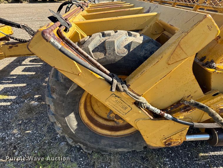 image for item DY8241 (2) Reynolds pull type scrapers