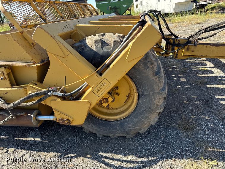 image for item DY8241 (2) Reynolds pull type scrapers