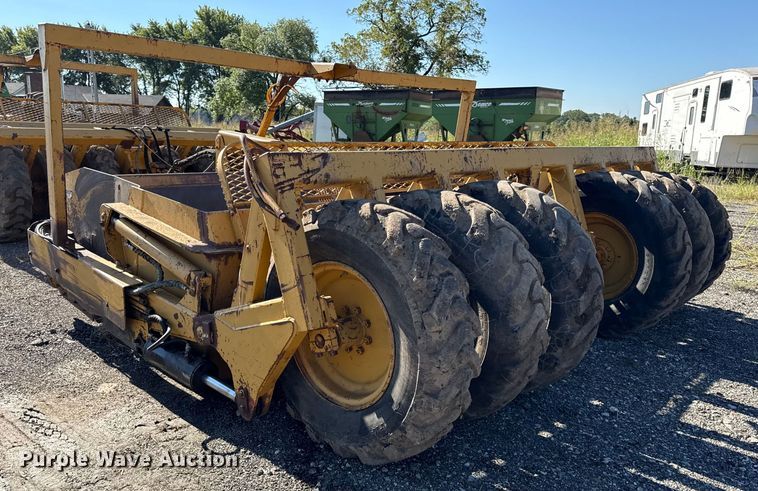 image for item DY8241 (2) Reynolds pull type scrapers