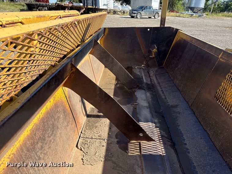 image for item DY8241 (2) Reynolds pull type scrapers