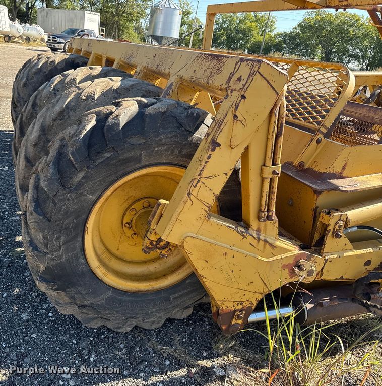 image for item DY8241 (2) Reynolds pull type scrapers