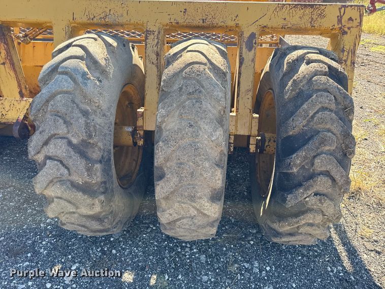 image for item DY8241 (2) Reynolds pull type scrapers