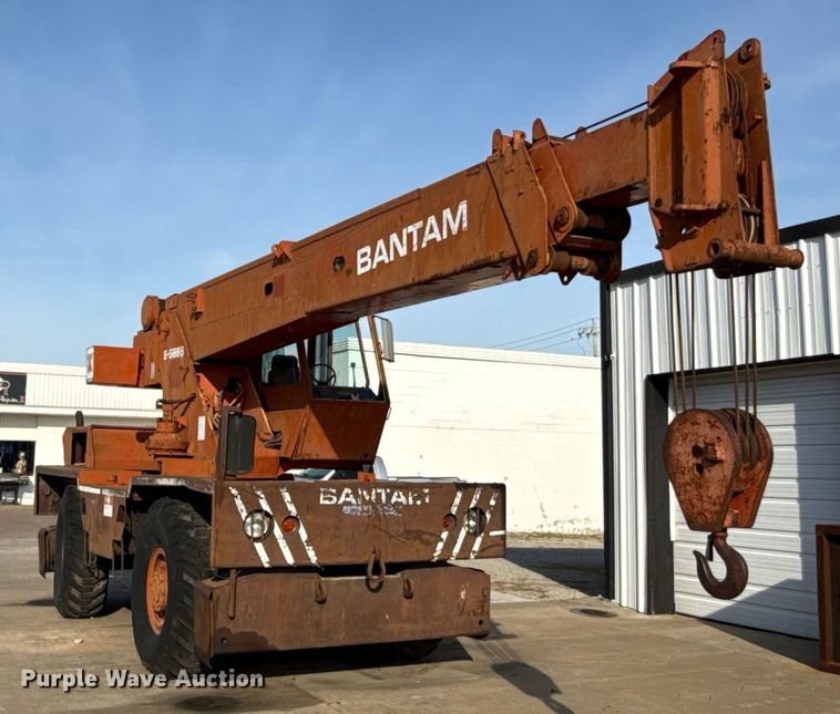 image for item DY8247 1981 Bantam S588B crane