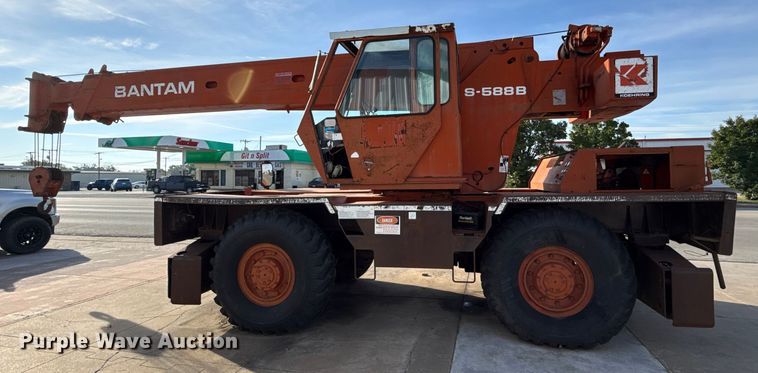 image for item DY8247 1981 Bantam S588B crane