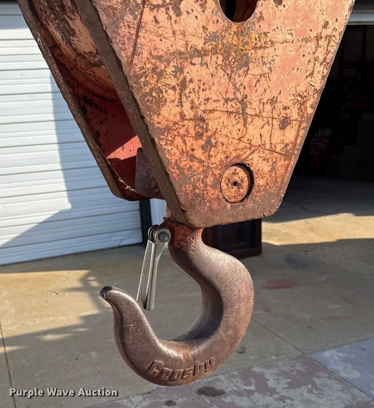 image for item DY8247 1981 Bantam S588B crane