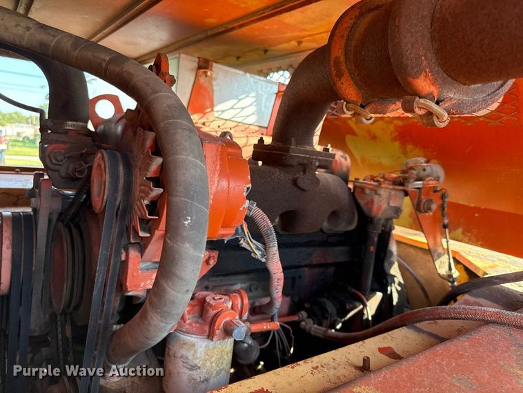 image for item DY8247 1981 Bantam S588B crane