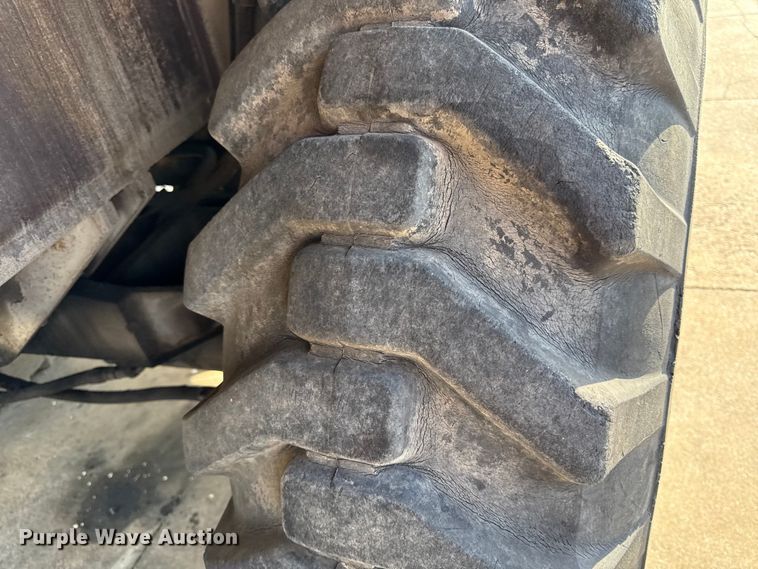 image for item DY8247 1981 Bantam S588B crane