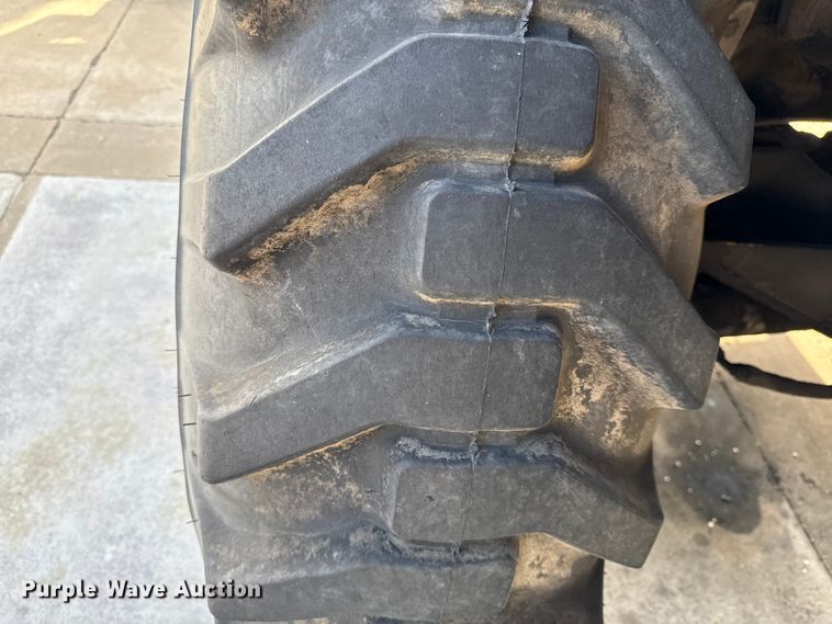 image for item DY8247 1981 Bantam S588B crane