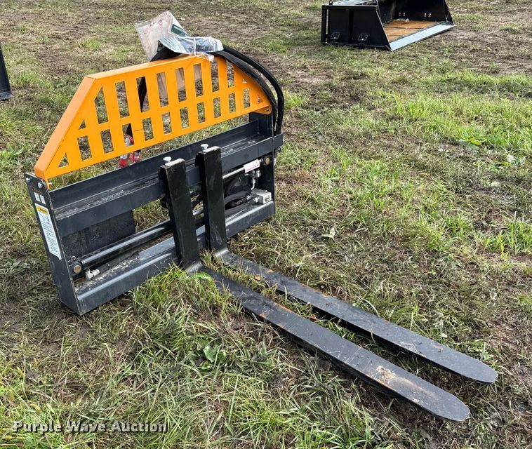 image for item DY8260 2025 Wolverine PFA-11-3300G skid steer forks