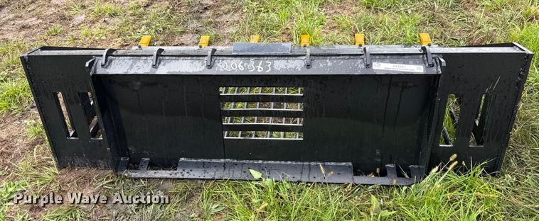 image for item DY8261 2025 GIYI GY-RB66C skid steer rock bucket