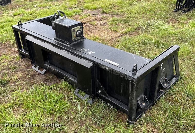 image for item DY8262 2025 GIYI VB59 skid steer vibratory screening bucket