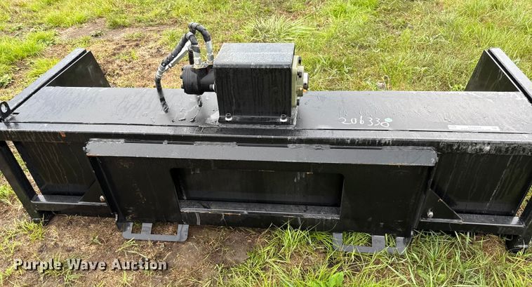 image for item DY8262 2025 GIYI VB59 skid steer vibratory screening bucket