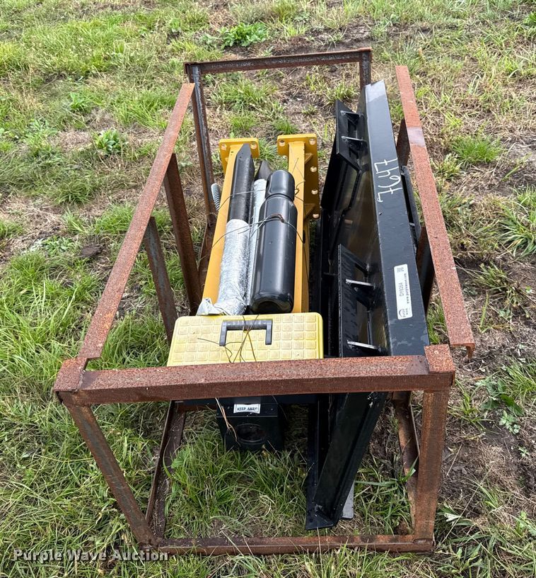 image for item DY8264 2024 AGT skid steer breaker