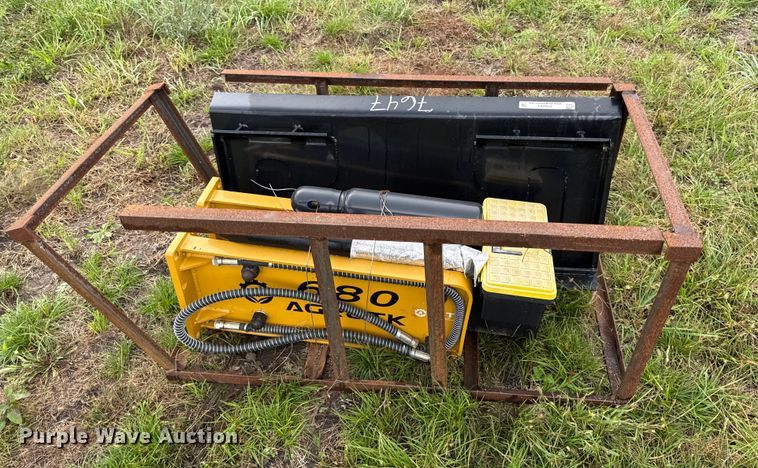 image for item DY8264 2024 AGT skid steer breaker