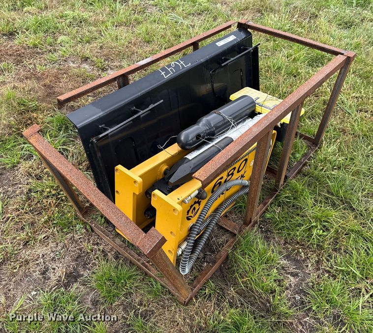 image for item DY8264 2024 AGT skid steer breaker