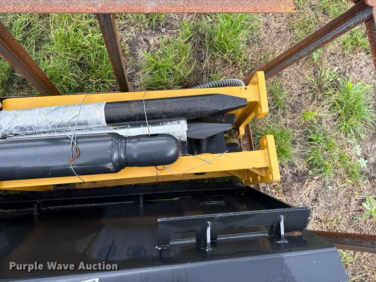 image for item DY8264 2024 AGT skid steer breaker