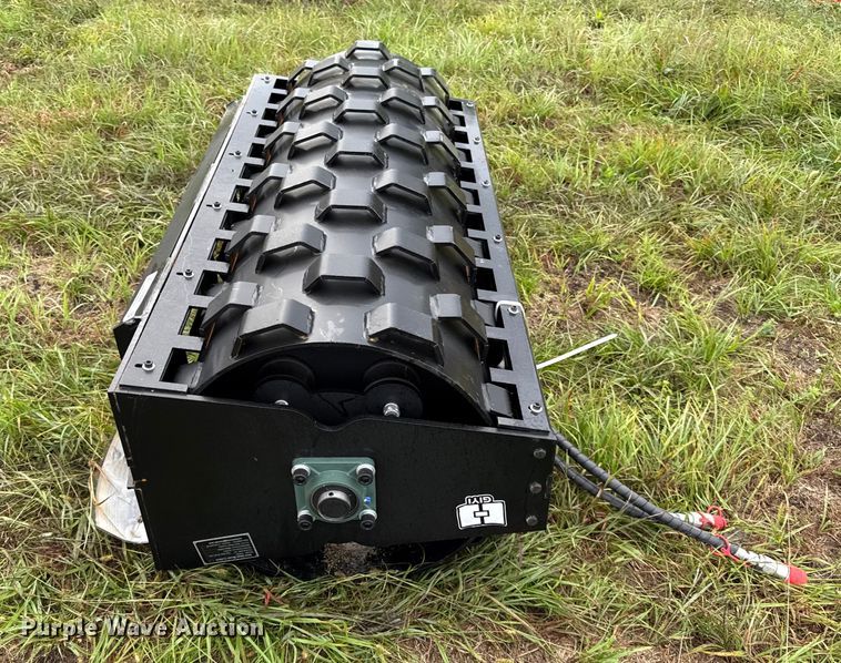 image for item DY8266 2025 GIYI CW59 Skid steer vibratory drum roller