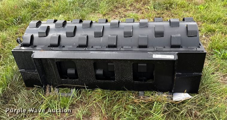 image for item DY8266 2025 GIYI CW59 Skid steer vibratory drum roller