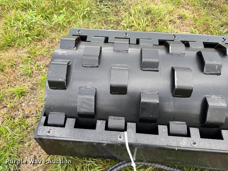 image for item DY8266 2025 GIYI CW59 Skid steer vibratory drum roller