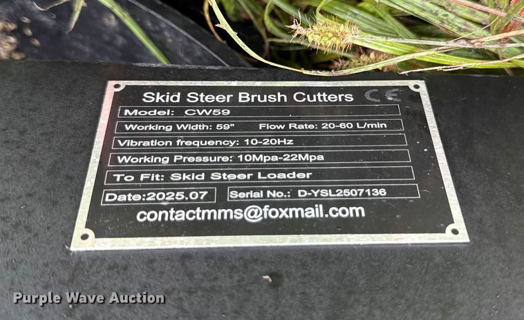 image for item DY8266 2025 GIYI CW59 Skid steer vibratory drum roller