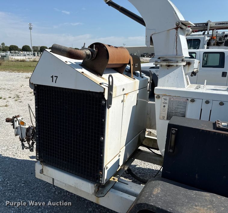 image for item DY8290 2012 Altec CFD-1217 wood chipper