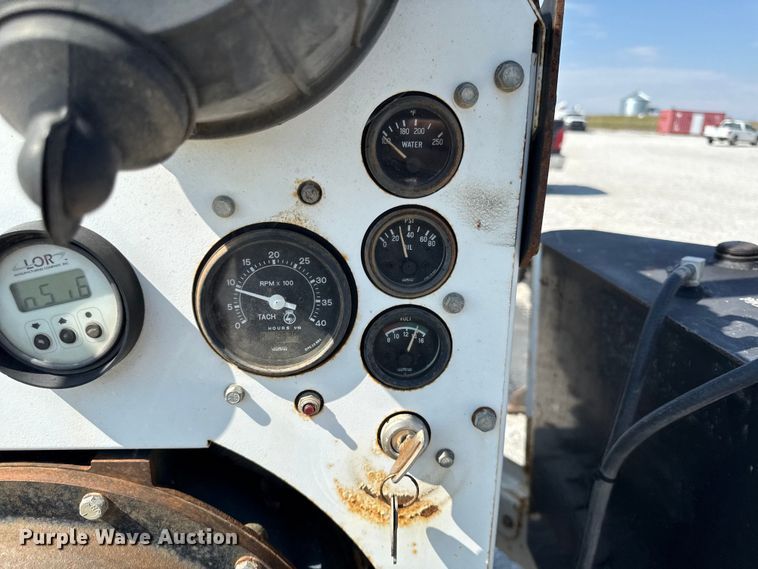 image for item DY8290 2012 Altec CFD-1217 wood chipper