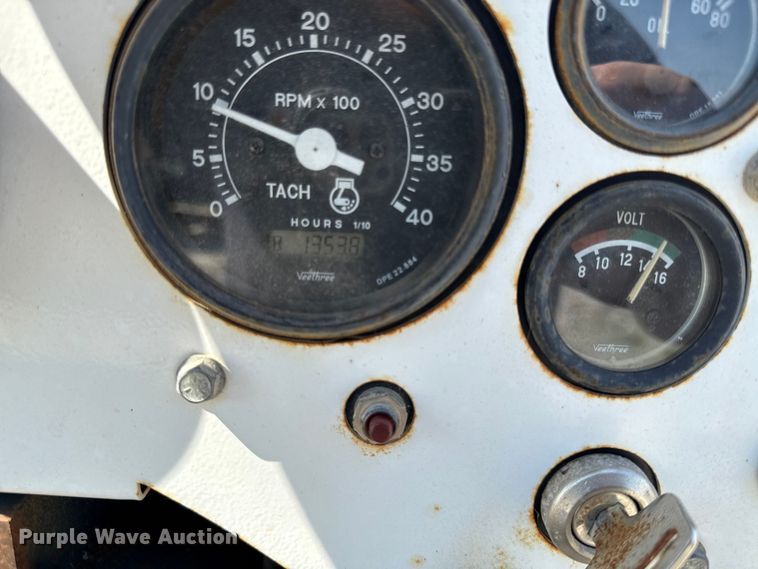 image for item DY8290 2012 Altec CFD-1217 wood chipper