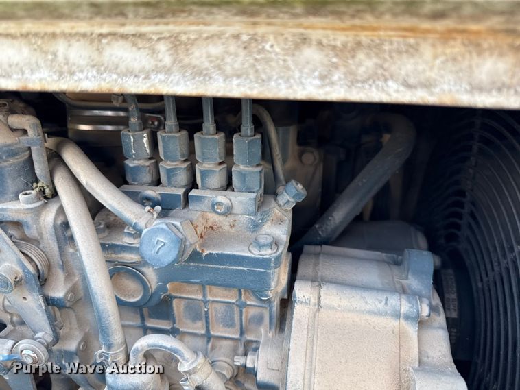 image for item DY8290 2012 Altec CFD-1217 wood chipper