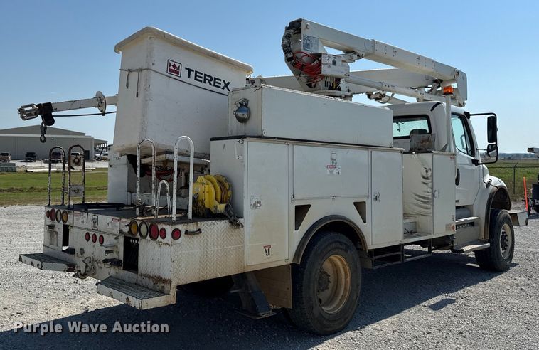 CAMIóN CON CANASTILLA 2012 FREIGHTLINER TEREX