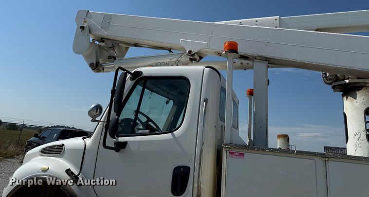 image for item DY8291 2012 Freightliner Business Class M2 bucket truck