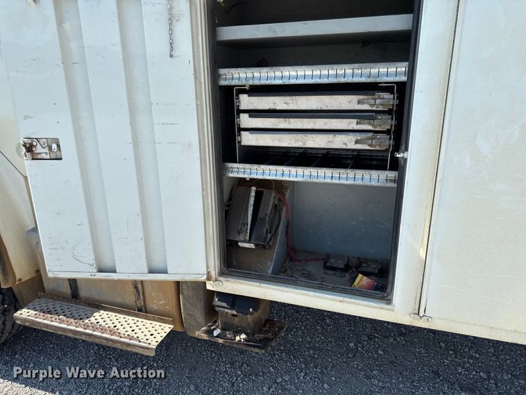 image for item DY8291 2012 Freightliner Business Class M2 bucket truck