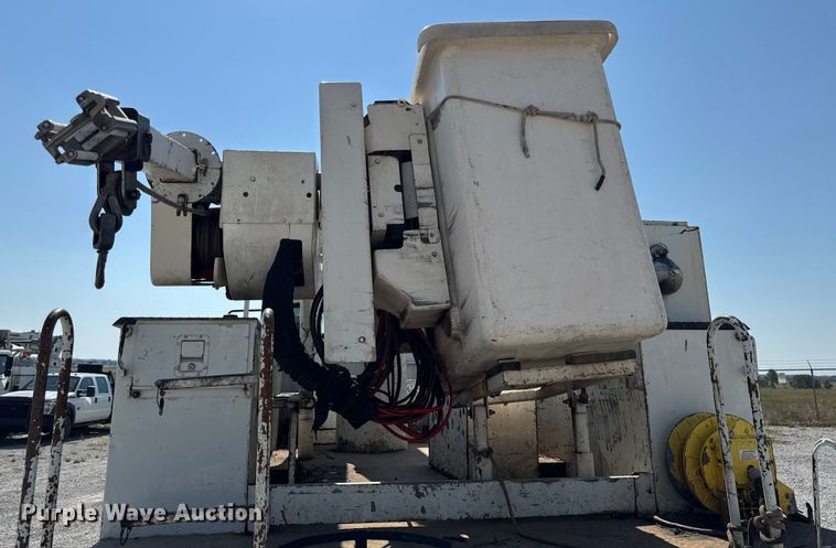 image for item DY8291 2012 Freightliner Business Class M2 bucket truck