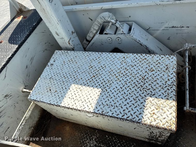 image for item DY8291 2012 Freightliner Business Class M2 bucket truck