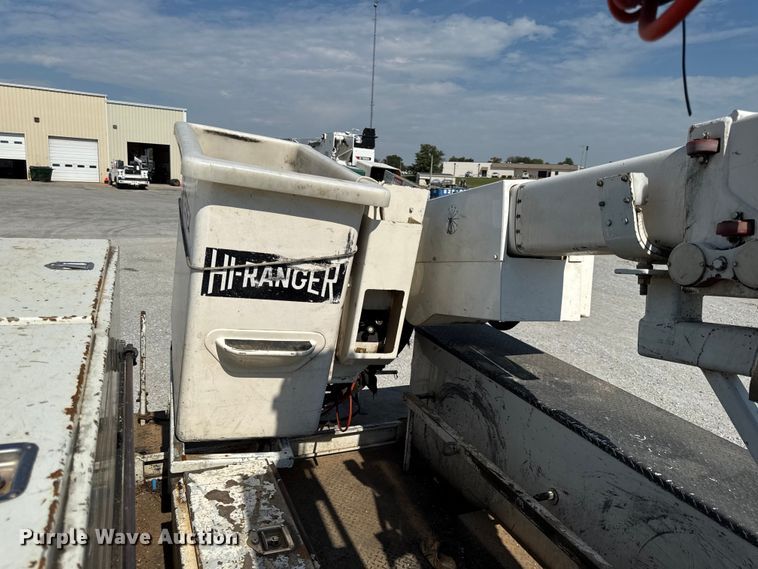 image for item DY8291 2012 Freightliner Business Class M2 bucket truck