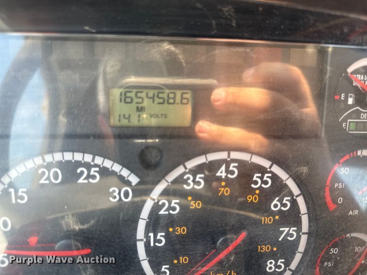 image for item DY8291 2012 Freightliner Business Class M2 bucket truck