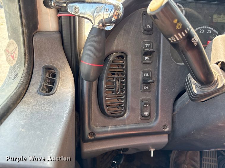 image for item DY8291 2012 Freightliner Business Class M2 bucket truck