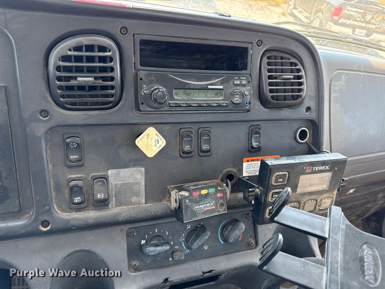 image for item DY8291 2012 Freightliner Business Class M2 bucket truck