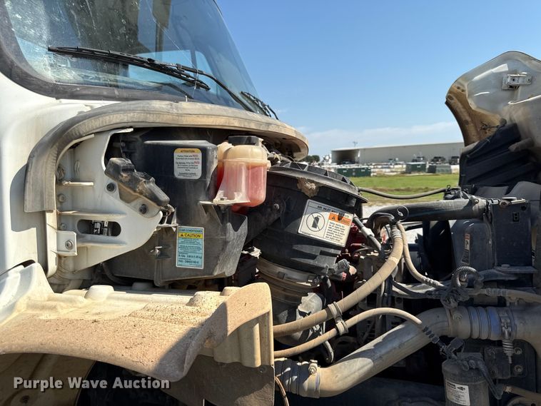 image for item DY8291 2012 Freightliner Business Class M2 bucket truck