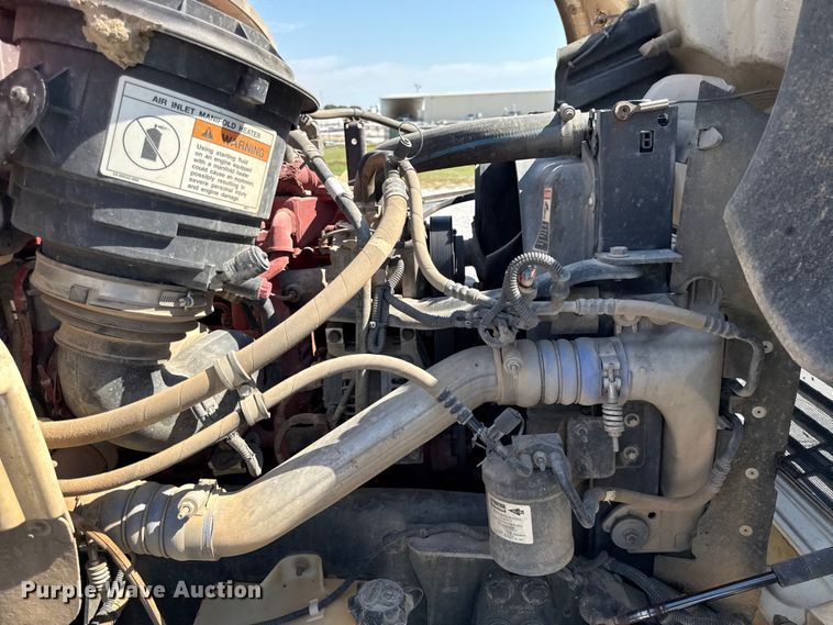 image for item DY8291 2012 Freightliner Business Class M2 bucket truck