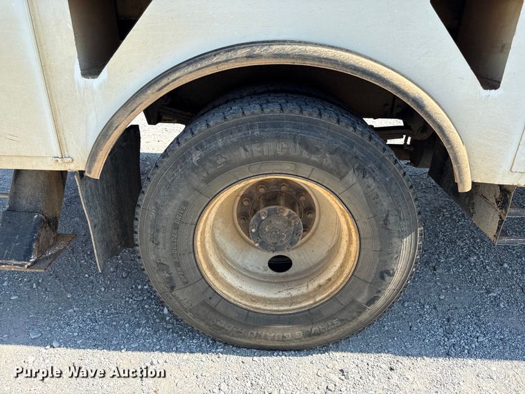 image for item DY8291 2012 Freightliner Business Class M2 bucket truck