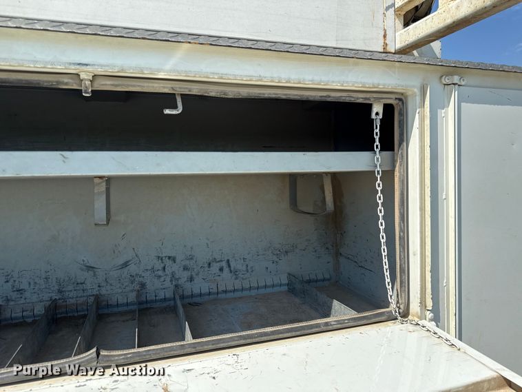 image for item DY8293 2013 Freightliner Business Class M2 digger derrick truck