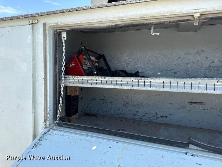 image for item DY8293 2013 Freightliner Business Class M2 digger derrick truck