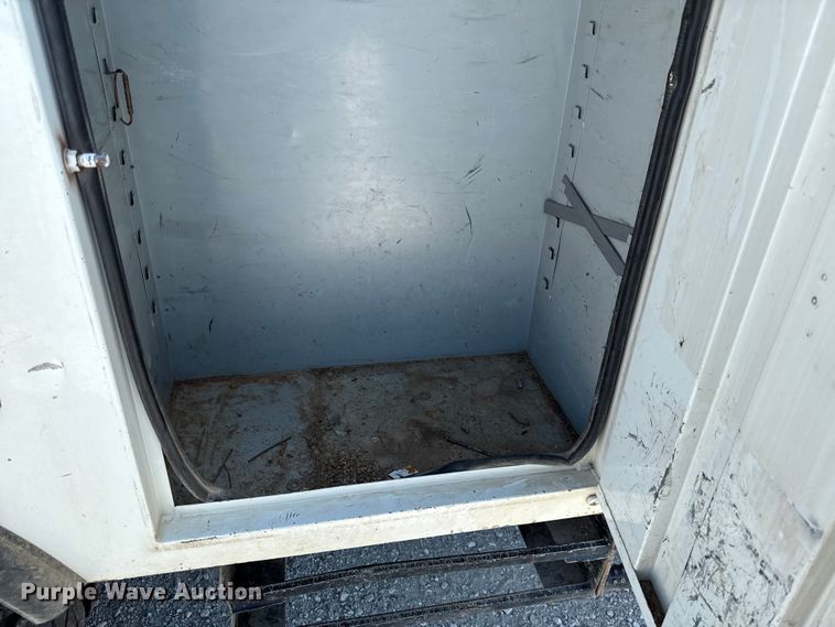 image for item DY8293 2013 Freightliner Business Class M2 digger derrick truck