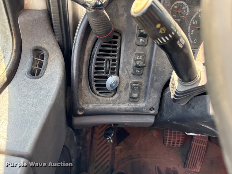 image for item DY8293 2013 Freightliner Business Class M2 digger derrick truck